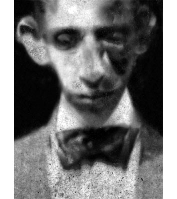 LE JEUNE HOMME PERDU
