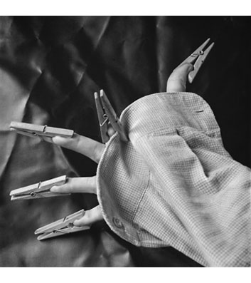FROM THE SERIES NON ENS