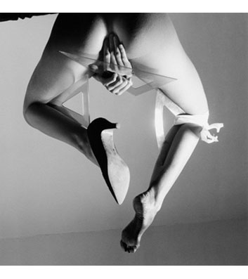RIGHT-ANGLE FLIGHT